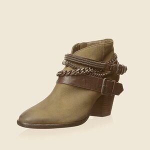 Dolce Vita Yasmina Chain Bootie Olive Green Brown size 8